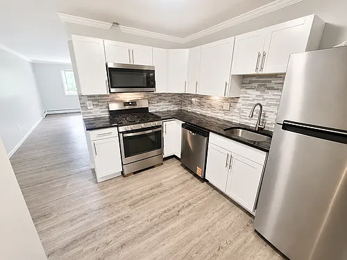 Crestview Estates Photo 1