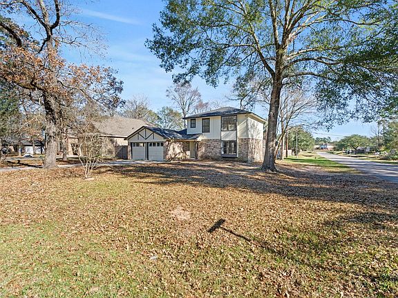 2nd image of 28702 Champion Oaks Drive
