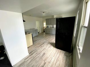 181 Belleville Ave APT 2, New Bedford, MA 02746