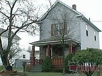 1st image of 709 Fenton St