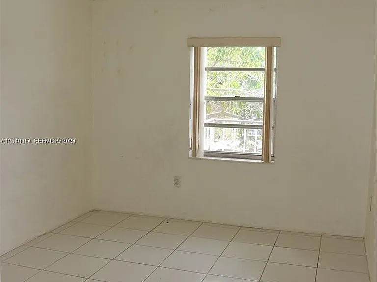 9611 SW 77th Ave #306A — Photo 12