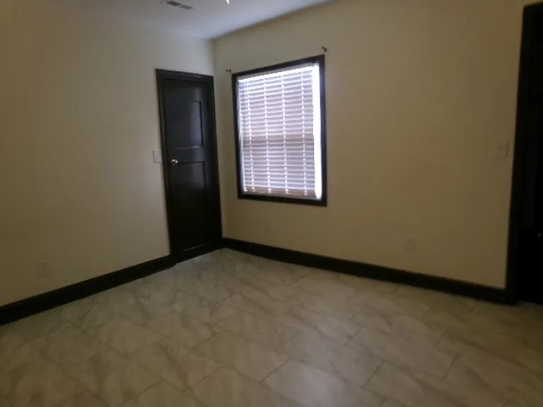 625 Greenwood Ave — Photo 6