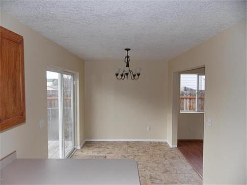 3rd image of 811 Waverly Pl