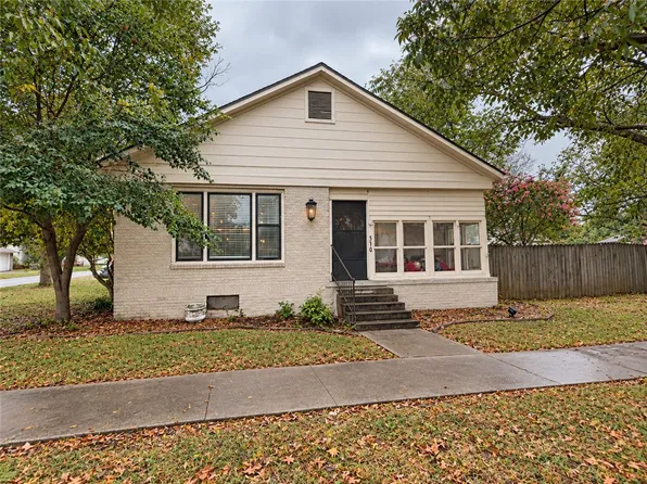 510 S Boulder Ave, Russellville, AR 72801