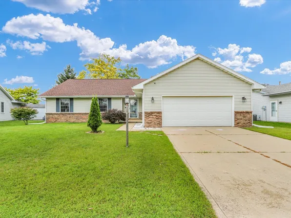 503 Crestwood Dr, Champaign, IL 61822