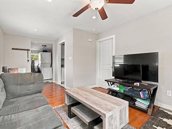 5th image of 4601 1/2 Hain St APT B