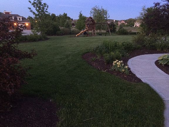 3rd image of 362 Sunshine Dr