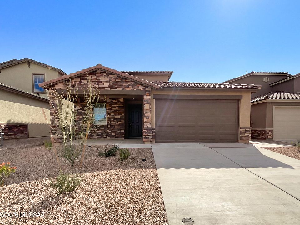 1st image of 10469 W Beaman Ln
