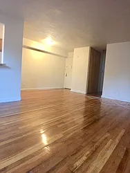 Rented by Roberto Guilbet, LREB