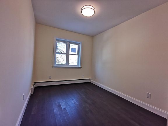 3rd image of 82-43 165th St Floor 2