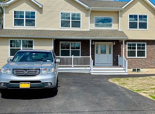 211 Commercial Blvd, Brentwood, NY 11717