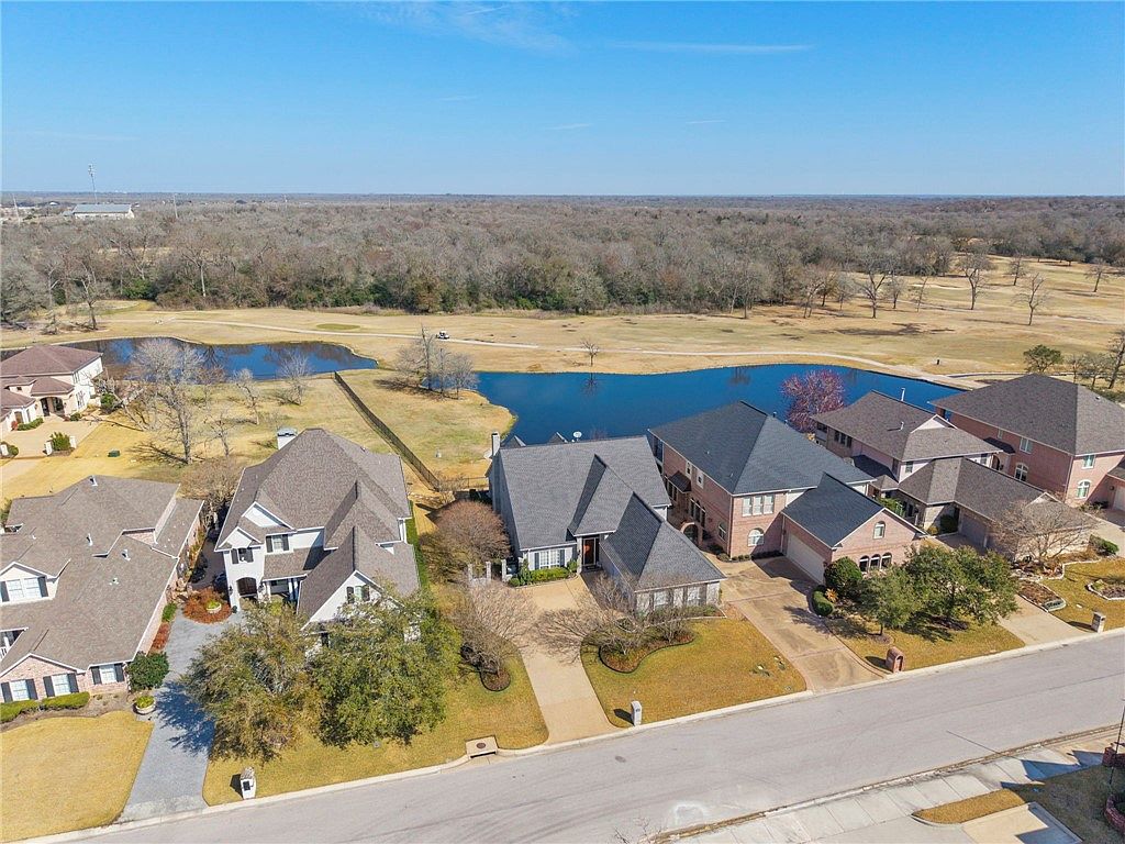 4754 Stonebriar Cir
