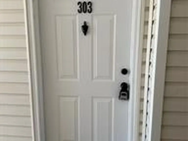 33 Kassebaum Ln #303 — Photo 4
