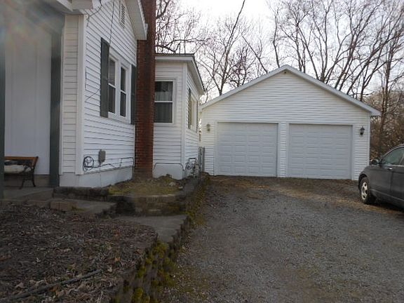 3rd image of 205 S 21st St