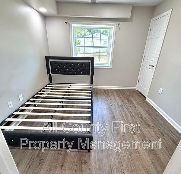 1093 Fayetteville Rd SE — Photo 14