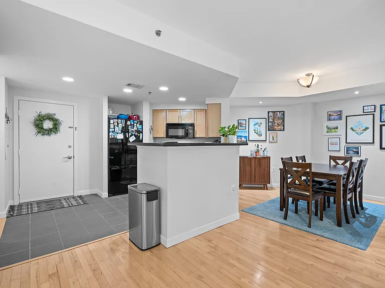 3883 Connecticut Ave NW #213 — Photo 3