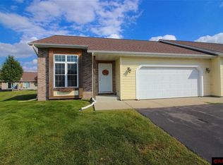 105 Tanager Path, Mankato, MN 56001