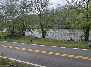 579 N River Rd, Sylva, NC 28779
