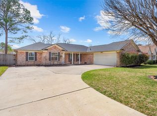3414 E Orange St, Pearland, TX 77581