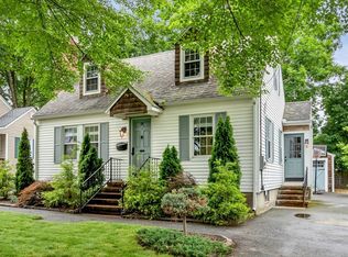 5 Vandergrift St, Lawrence, MA 01843