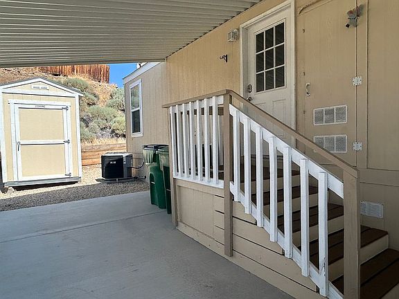 3rd image of 3799 Bettie Ave