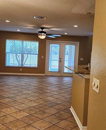 4th image of 2914 Royal Tuscan Ln