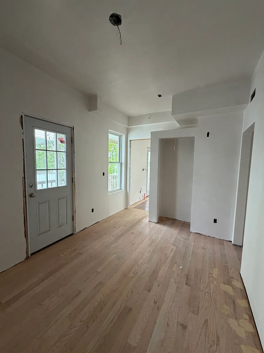 Building Photo - 82 Marion St #3