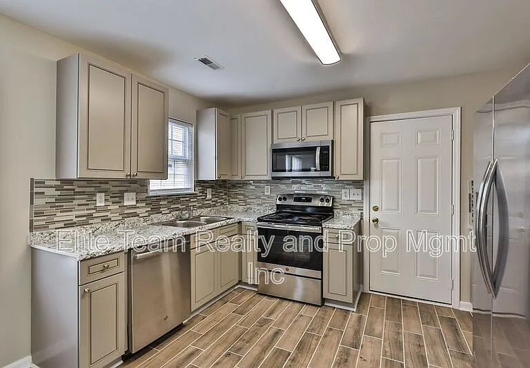 7109 Angela Marie Ct — Photo 7