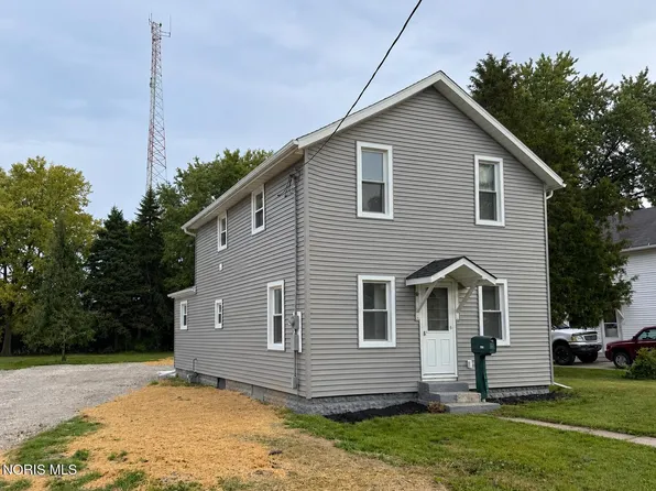 412 Rulf St, Defiance, OH 43512