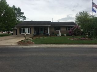 213 Cheyenne Dr, Auburn, IL 62615