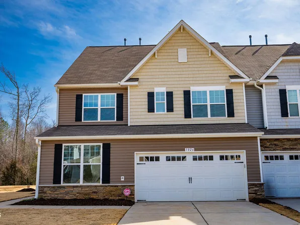 1026 Abbott St, Mebane, NC 27302