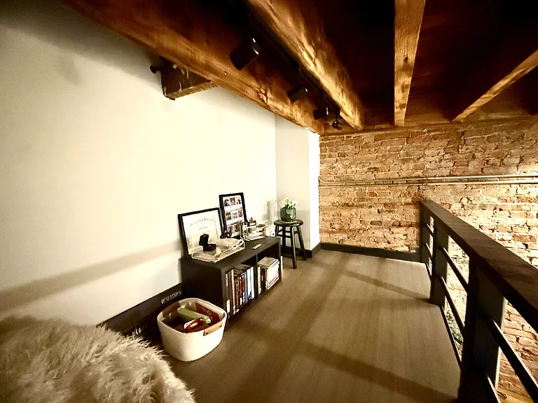 606 Court St #3A — Photo 11