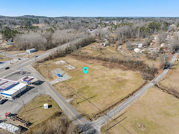 2nd image of 1408 County Road 616