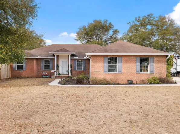 1930 Hidden Springs Dr, Baker, FL 32531