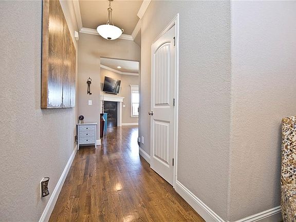 3rd image of 6313 S 56th St