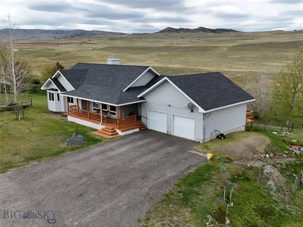 24 Kindsfather Dr, Livingston, MT 59047