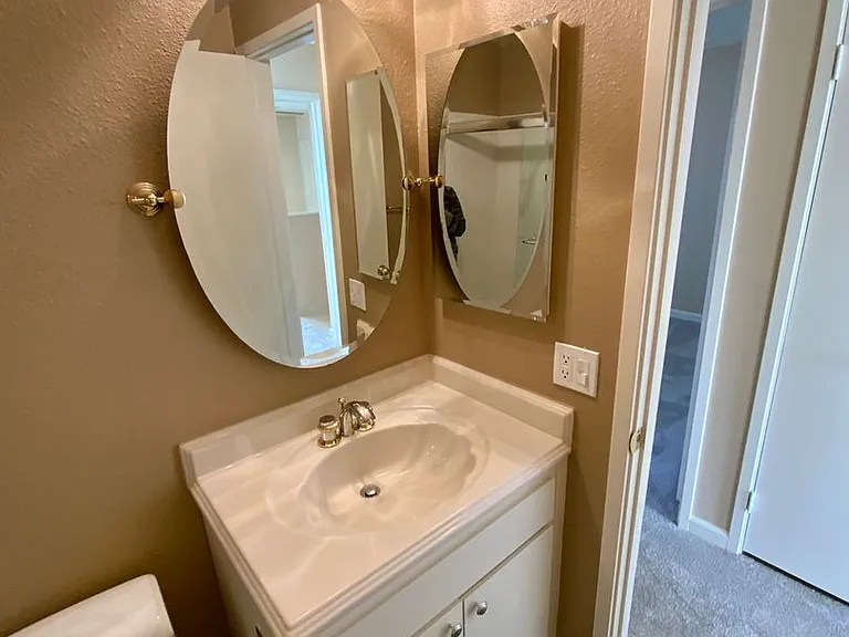1098 Azalea Ct — Photo 17