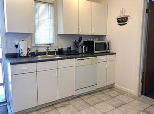 103 Bacon St APT 1, Waltham, MA 02451