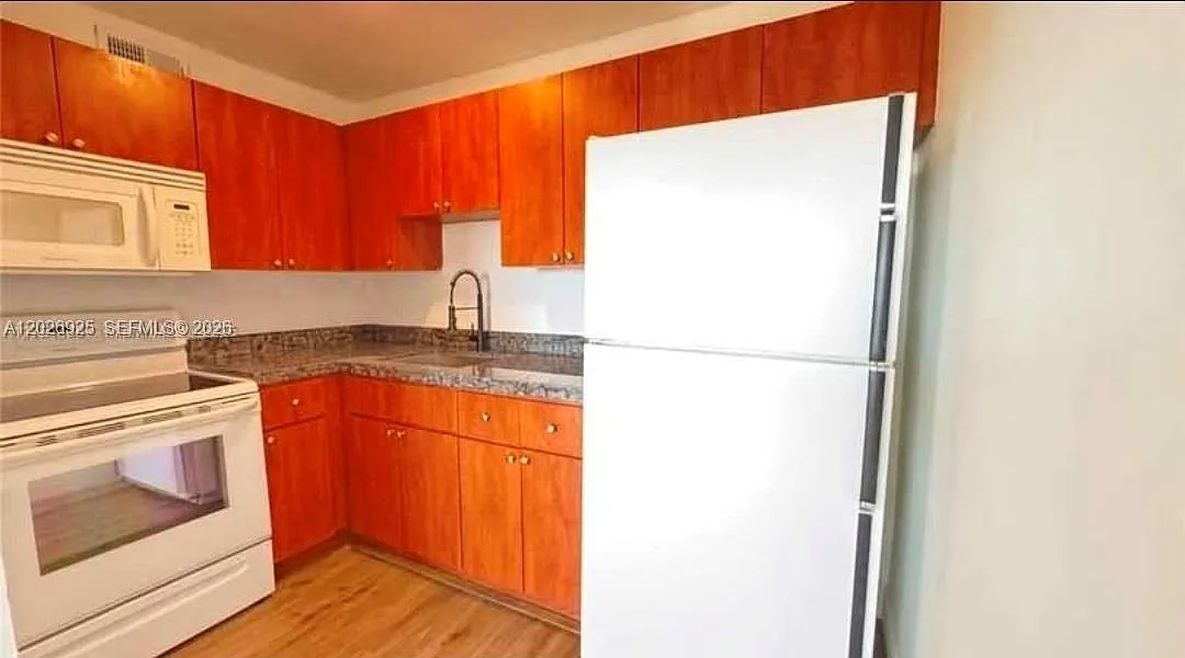Agua Dulce Condo — Photo 3
