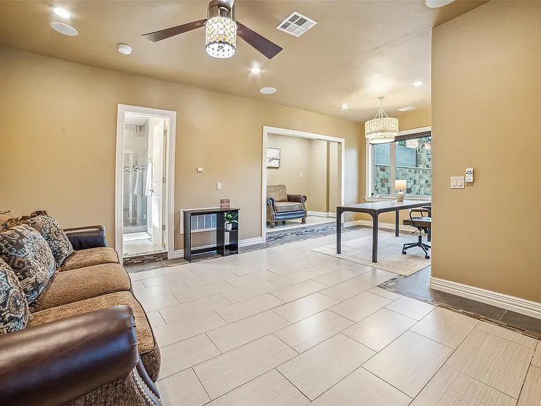 12529 Verandah Ct — Photo 36