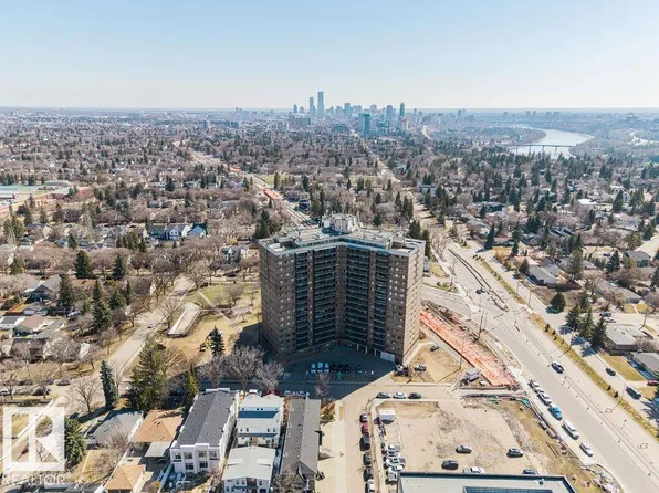 13910 Stony Plain Rd NW #1702, Edmonton, AB T5N 3R2