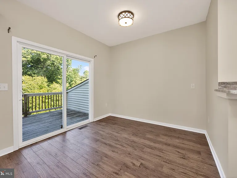 1876 Boulder Dr — Photo 10