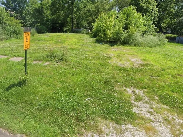 207 W 6th St, Urich, MO 64788