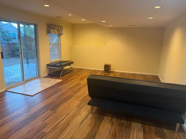 627 Huntington Pl, Highlands Ranch, CO 80126