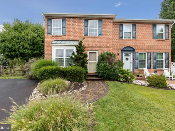 116 Abbey Ln, Telford, PA 18969