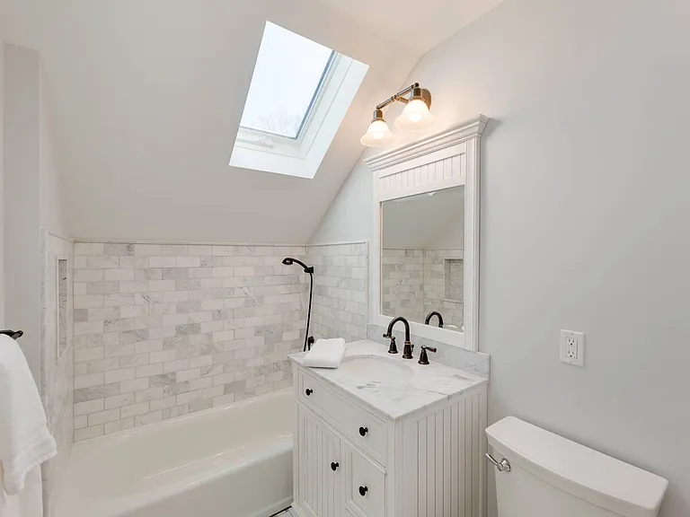 24 Stratton Sq — Photo 20