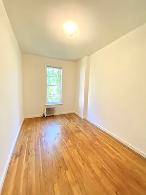 Rented by Brooklyn Heights Real Estate Inc | media 21