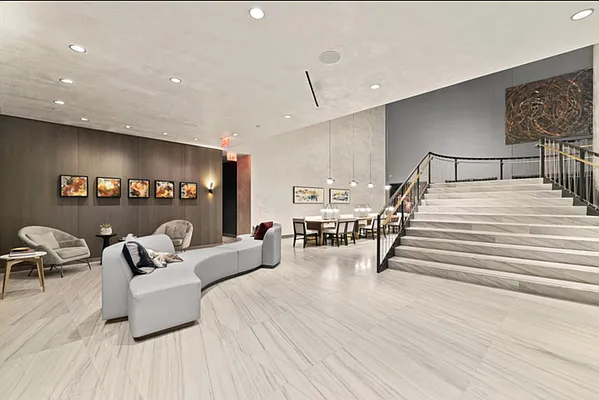 Rented by Ivey North LLC | media 6