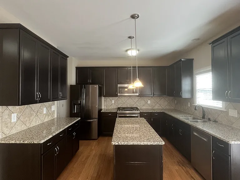 44 Coswell Ct — Photo 7