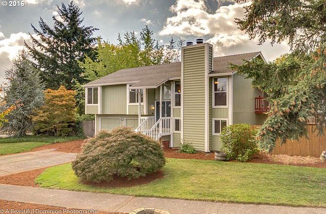 1st image of 15207 SE Meadow Park Dr